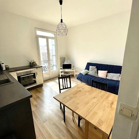 Villa Yvonne 梅尔·莱斯·拜恩斯 外观 照片